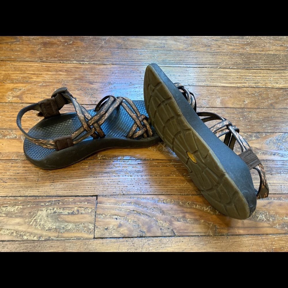 Chaco adjustable sandals - Picture 3 of 5